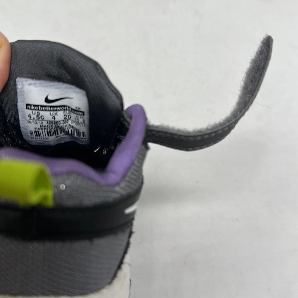 Nike Toddler Kids Black Purple Shoes Size 4 1/2